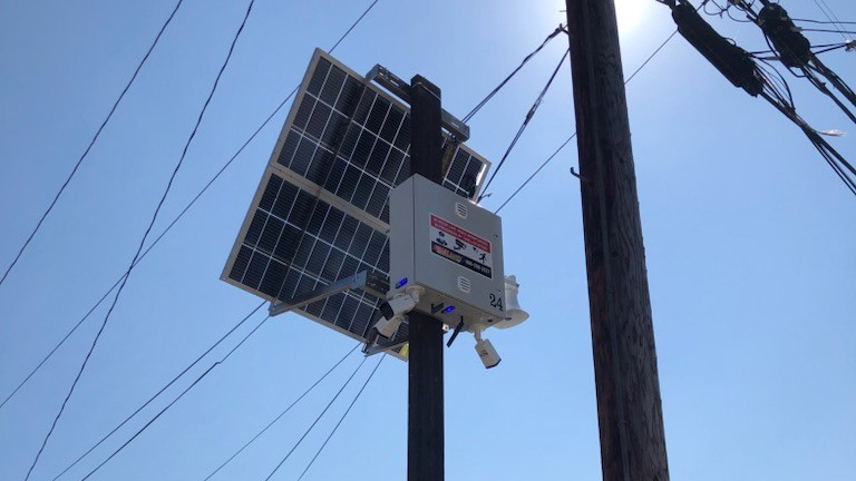 live video monitoring catches crimes using solar-powered pole-mounted camera in Los Angeles
