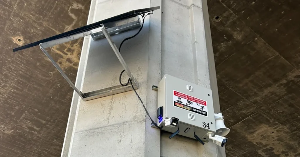 Valley Alarm solar-powered pole-mounted security camera for commercial video surveillance in Los Angeles